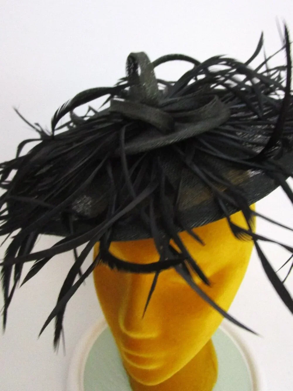 Whimsical Black Straw Platter Hat Dancing Feathers England